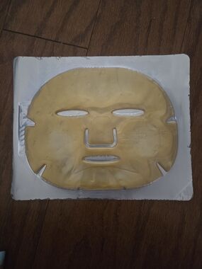 Predire Gold Hydrogel Facial Mask Sheet
